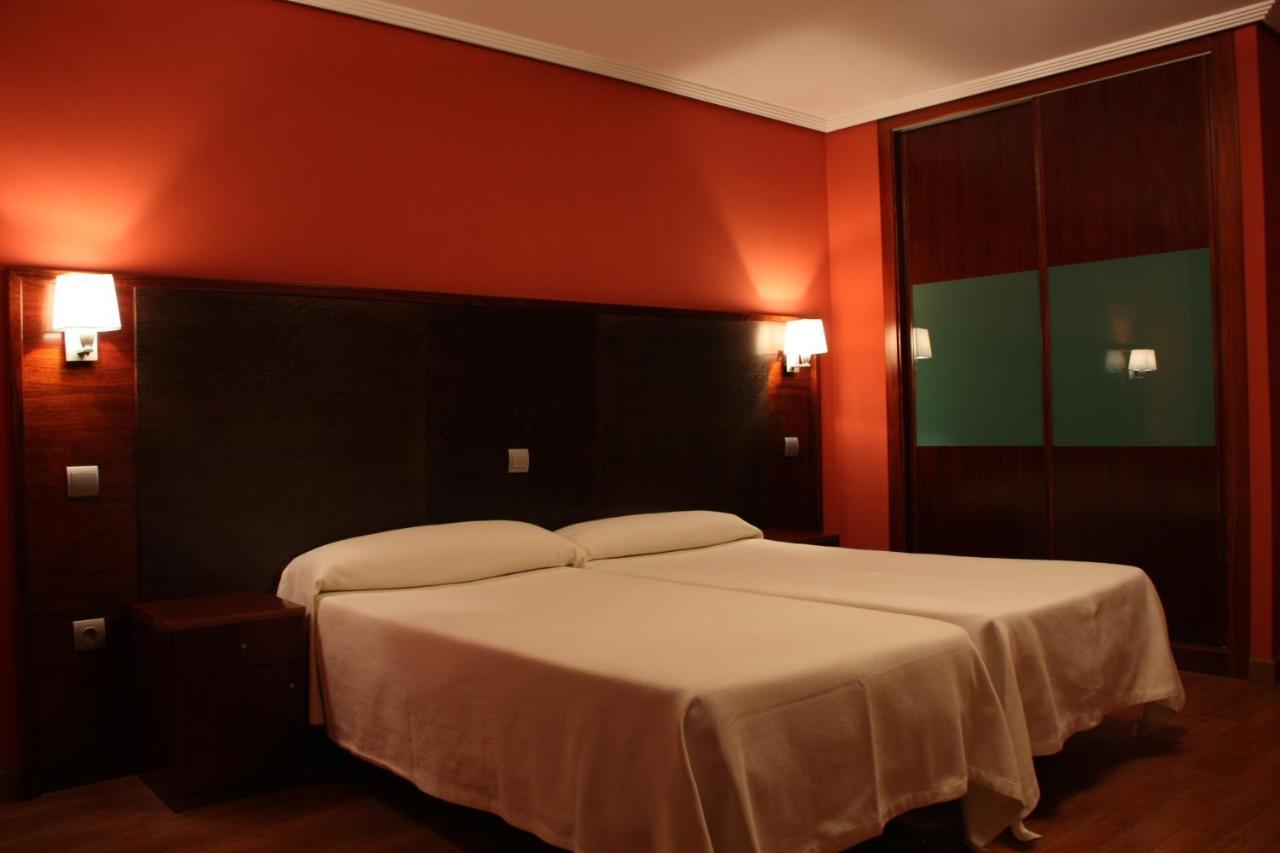 Hotel Tremazal กัวร์โด ภายนอก รูปภาพ